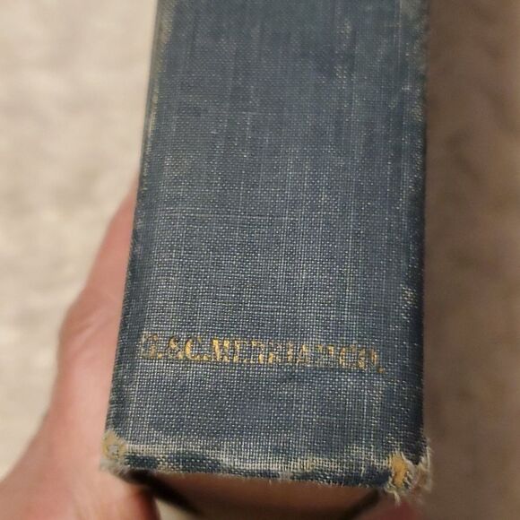 Vintage Webster's Seventh New Collegiate Dictionary Blue & Gold Hardcover 1967 - Picture 6 of 14